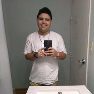 Meet your Posher, Agustin